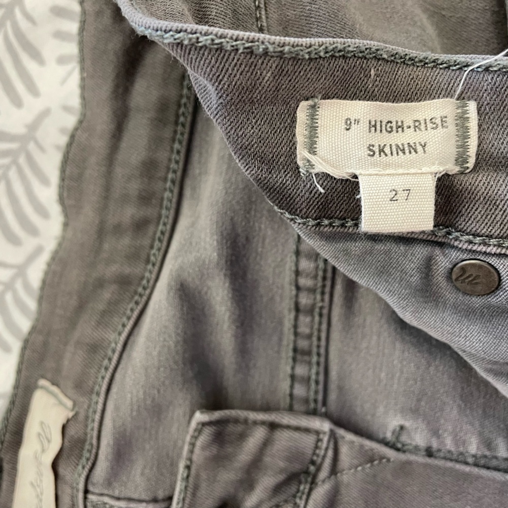 Madewell 9” high rise skinny jeans - Picture 4 of 5
